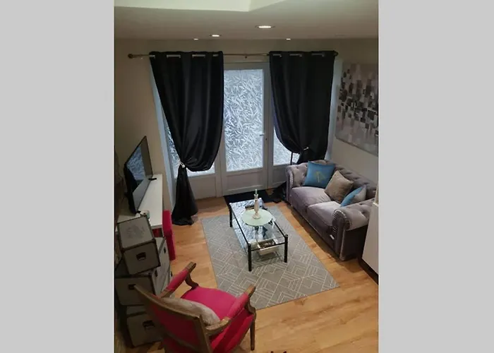 Au Mont Pour Deux Pontorson